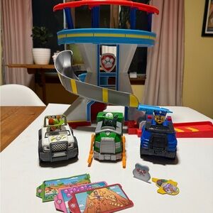 Paw Patrol Rescue Tower with 3 Vehicles and Chase, Rocky & Tacker